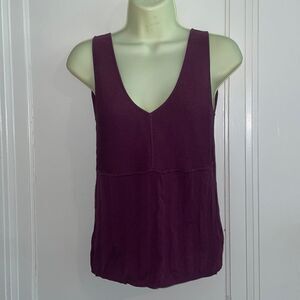 Evan‎ Picone plum colored V neck sweater tank